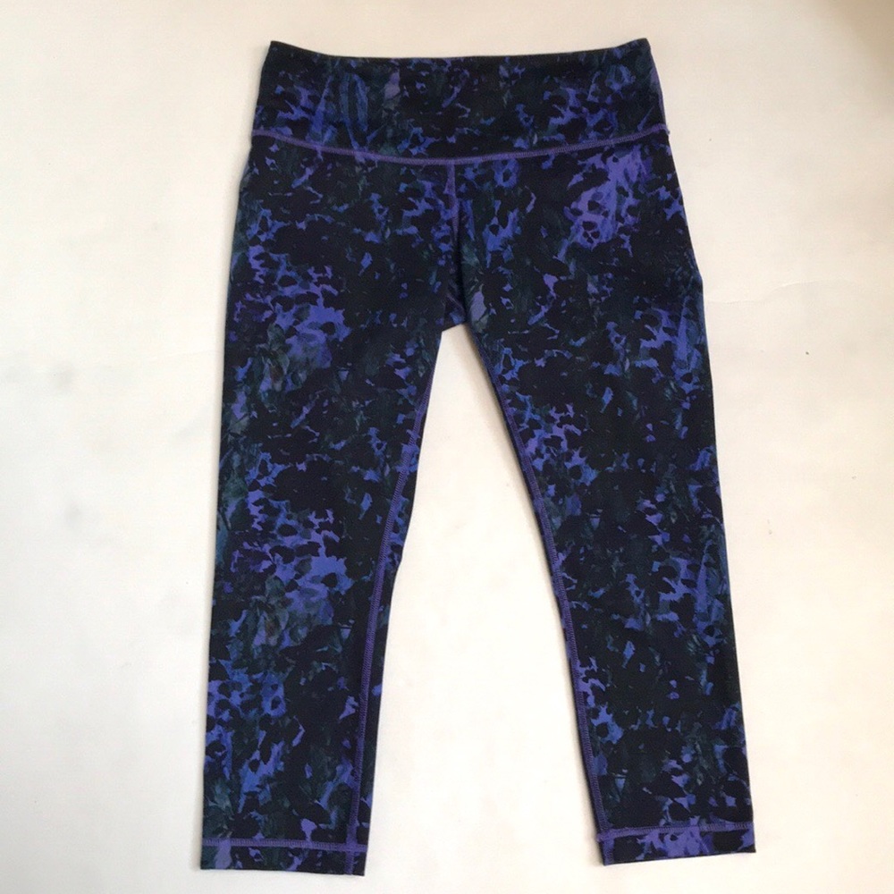 Lululemon Wunder Under Crop Leggings - Picture 2 of 6
